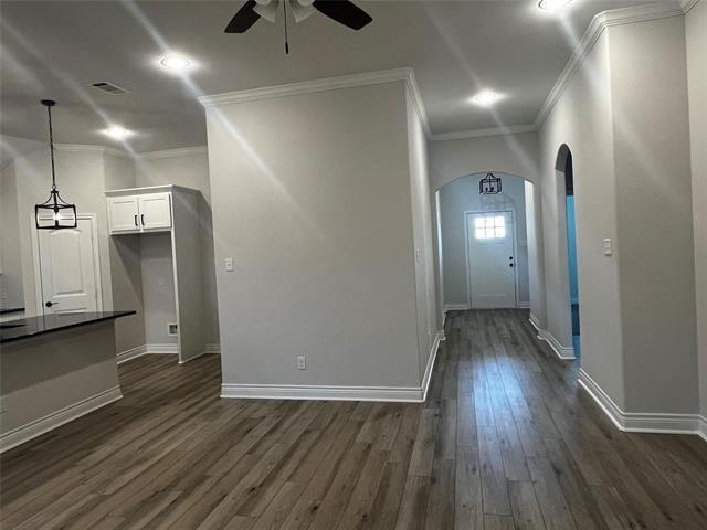 Foto del edificio - 903 Hardaway Ln