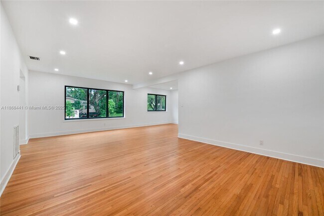 Foto del edificio - 8050 SW 98th Terrace