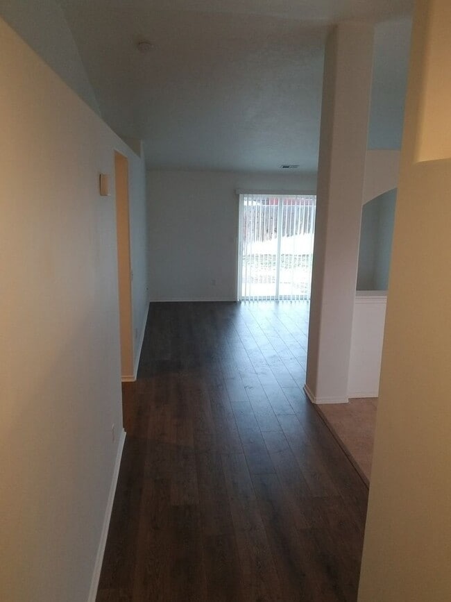 Foto del edificio - 3 Bed 2 Bath one story home located in Cro...