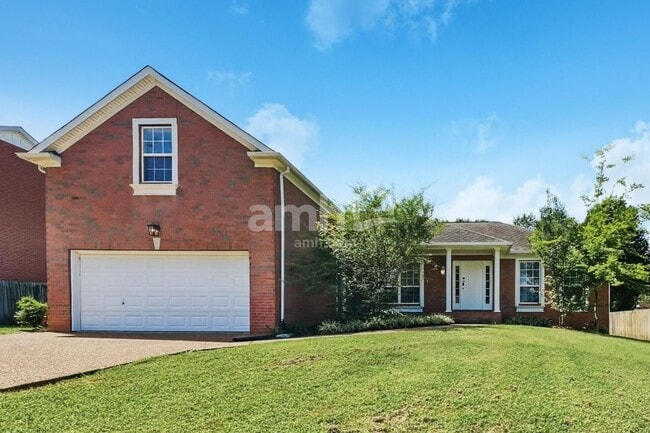 Building Photo - 2925 Burtonwood Dr