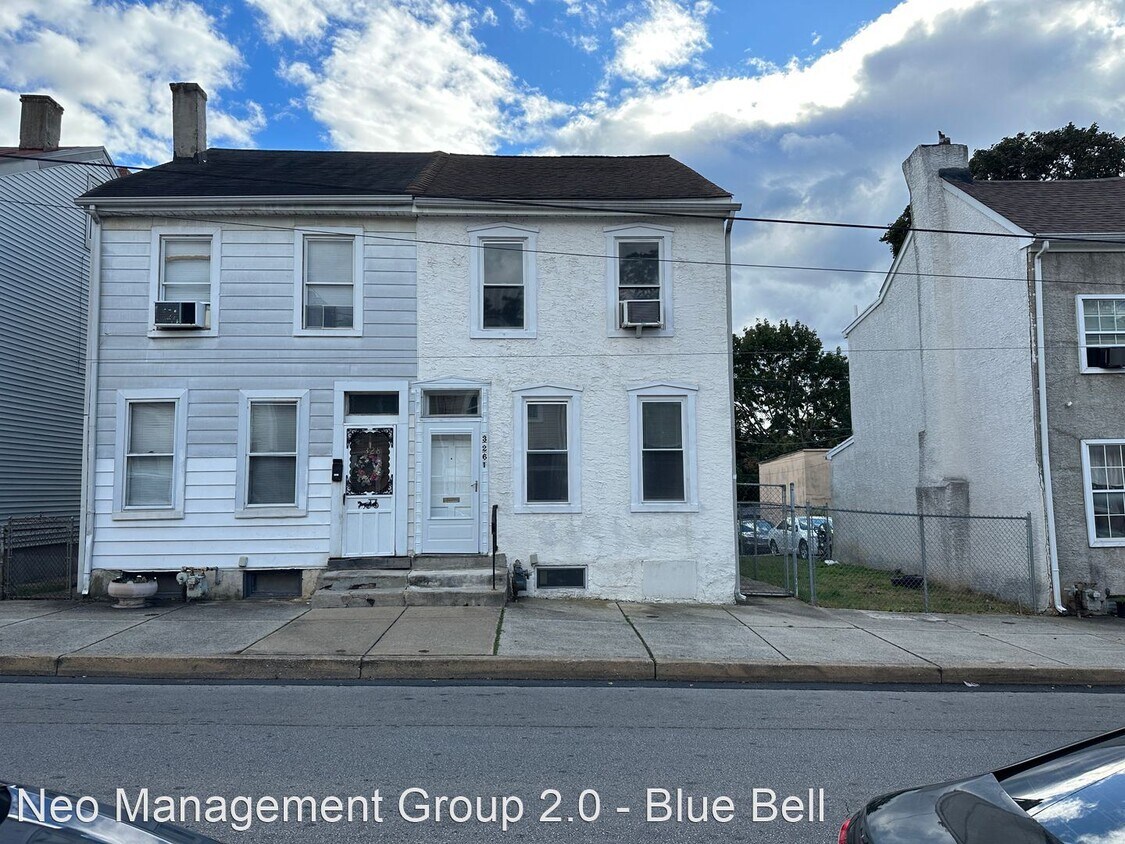 Primary Photo - 3 br, 1 bath House - 326 E Moore St
