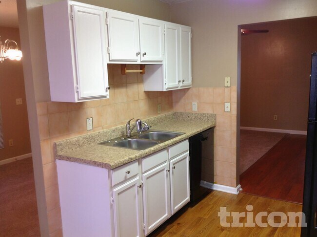 Foto del edificio - 3495 Baroney Ln SW