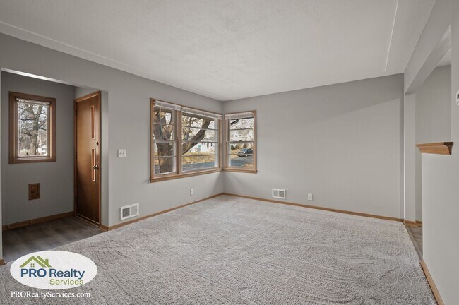 Foto del edificio - 4359 7th St NE