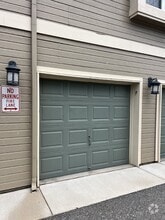 Building Photo - 2860 W Centennial Dr