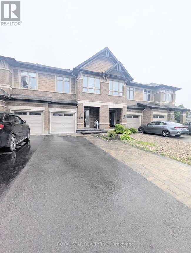 Building Photo - 421 Livery St