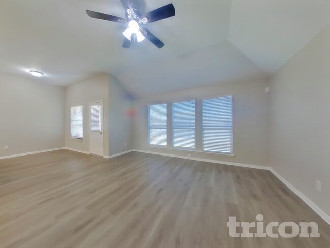 Building Photo - 1318 Auburn View Ln