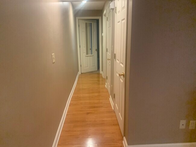 Hallway - 403 Crawford Ave