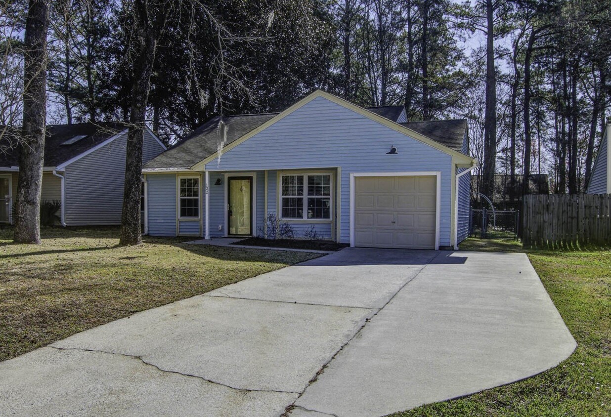 Primary Photo - 122 Robert Drive, Ladson, SC 29456 - 2 BR ...