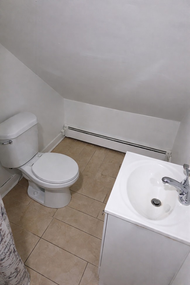 Building Photo - 508 Fulton St