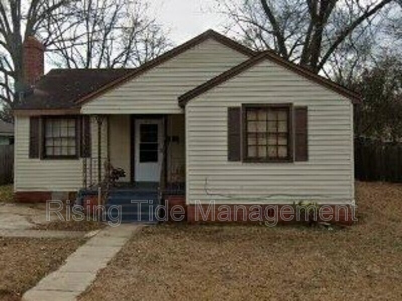 Primary Photo - 2142 E 5th St
