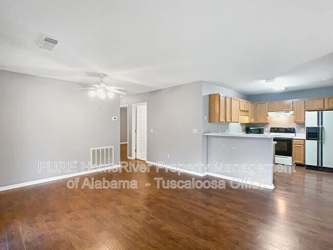 Foto del edificio - 2751 Meadowlark Ln