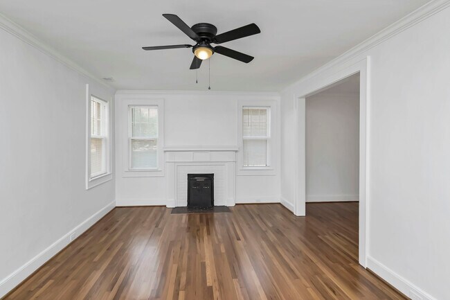 Foto del edificio - 2629 Monroe St