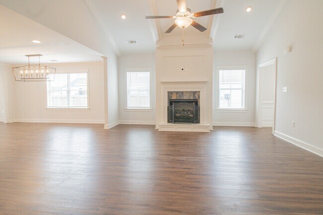 Foto del edificio - 133 Quail Run Ave