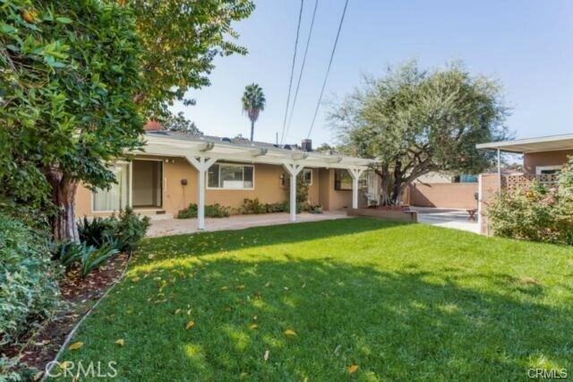 Foto del edificio - 71 W Arthur Ave