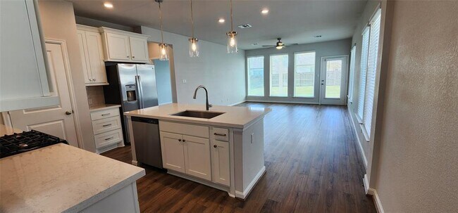 Building Photo - 112 Los Olives Ln