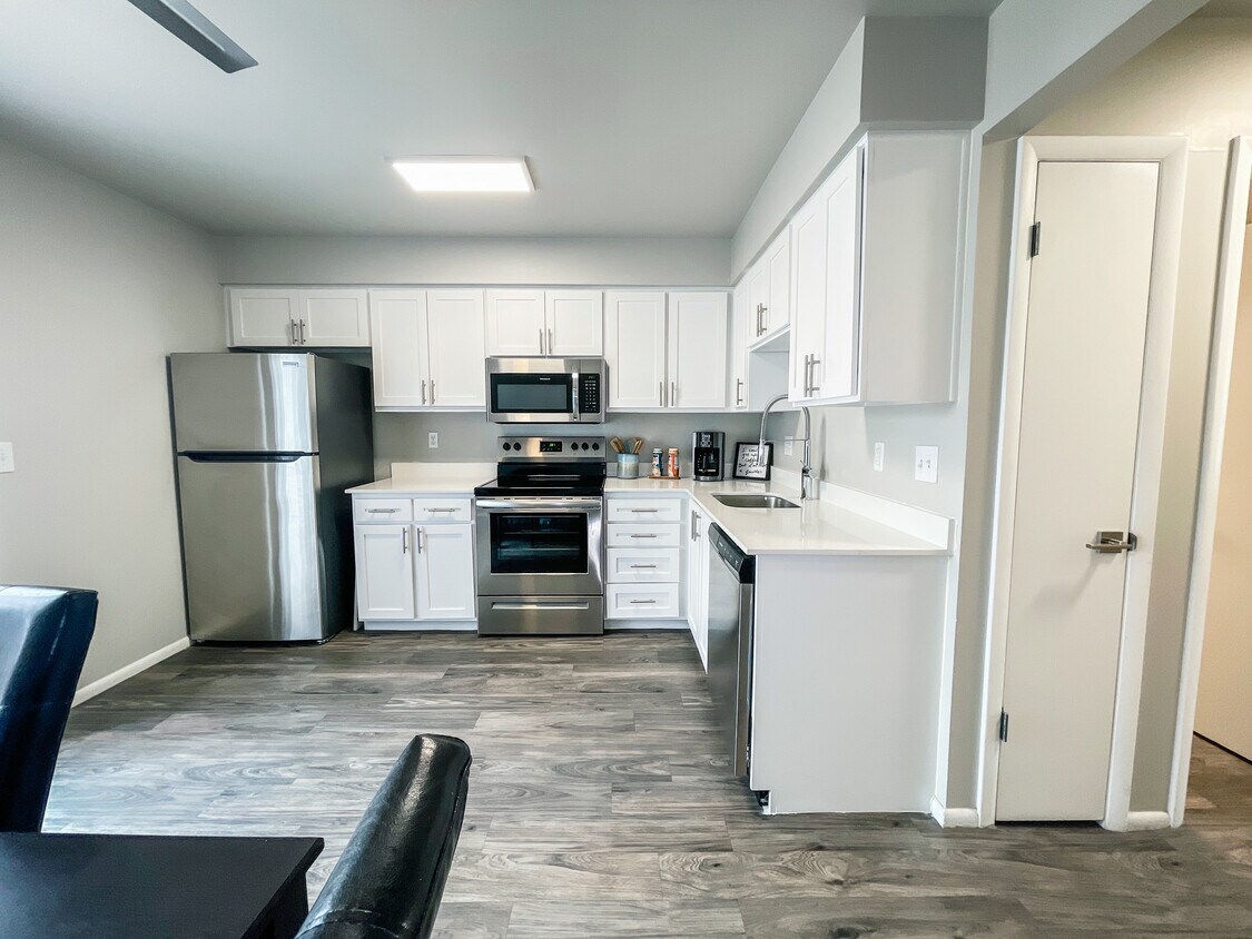 Aspen Cove Apartments in Salt Lake City, UT