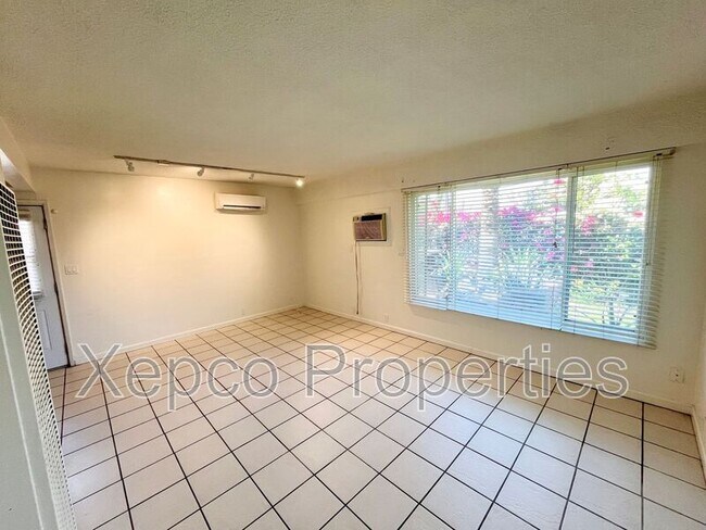 Foto del edificio - 333 E Ramon Rd