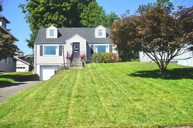 Building Photo - 27 Arnoldale Rd