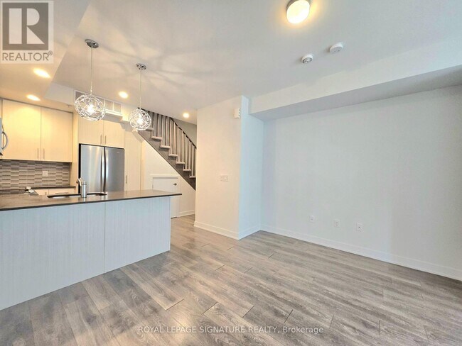 Building Photo - 3492 Widdicombe Way