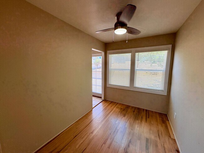Building Photo - 2 Bed House in Lemon Grove