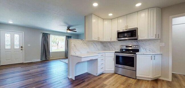 Building Photo - Renovated 3 bedroom house near I-29 in Sio...