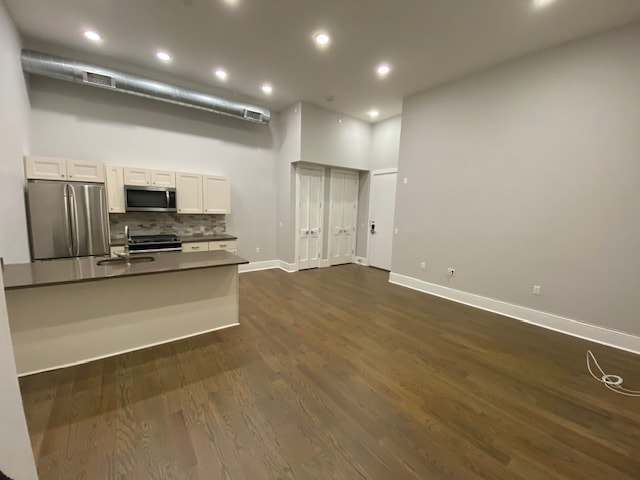304 - 161MAIN