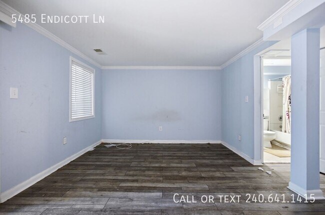 Foto del edificio - 5485 Endicott Ln