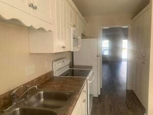 Building Photo - 326 Browning Dr