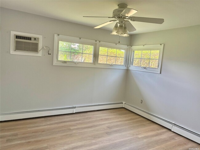 Building Photo - 40 Walnut Ln