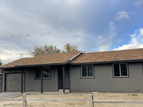 Building Photo - 3815 Petrel Ct