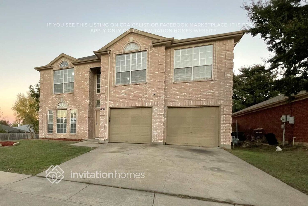 Foto principal - 6001 Pacer Ln