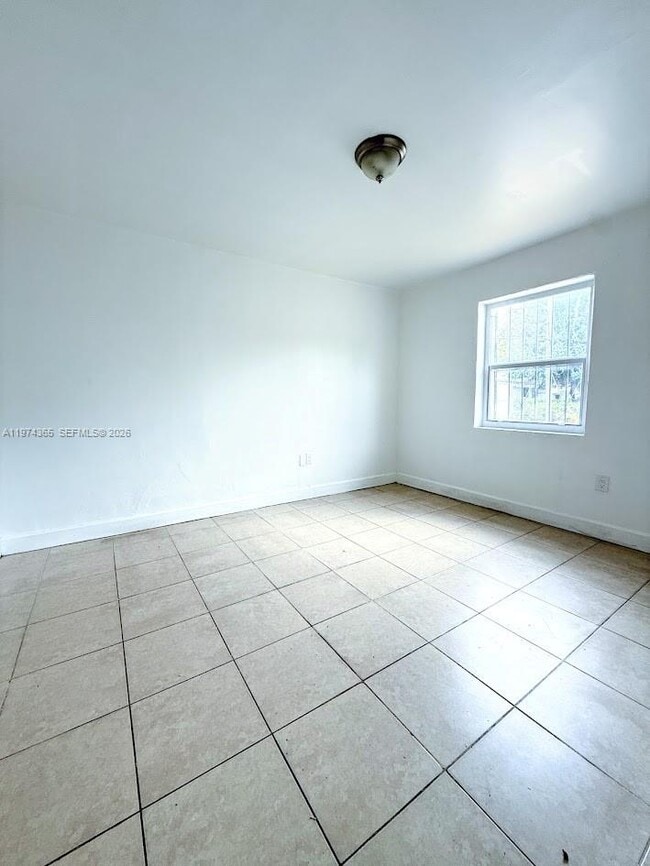 Building Photo - 5701 N Miami Ave