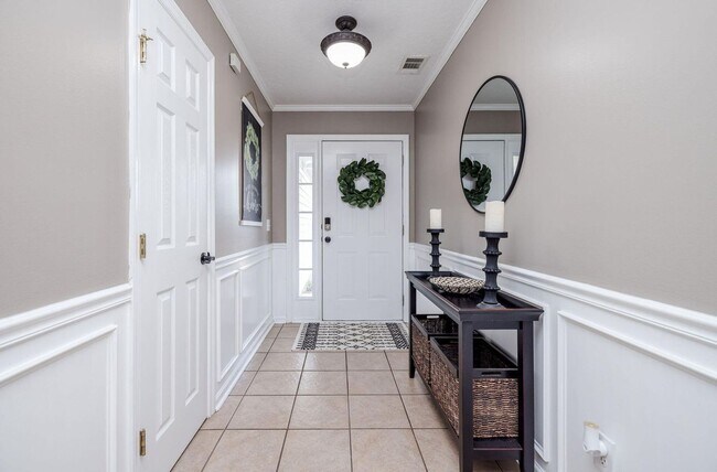 Foto del edificio - 50 Murrah Rd Ext