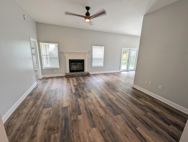 Building Photo - 2236 Prytania Cir