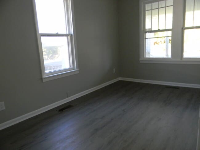 Building Photo - 308 Lexington St