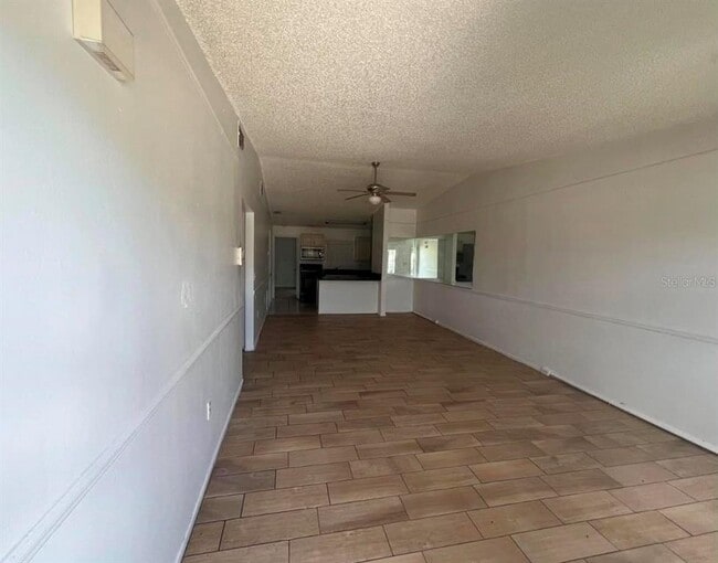 Building Photo - 1109 Woodman Way