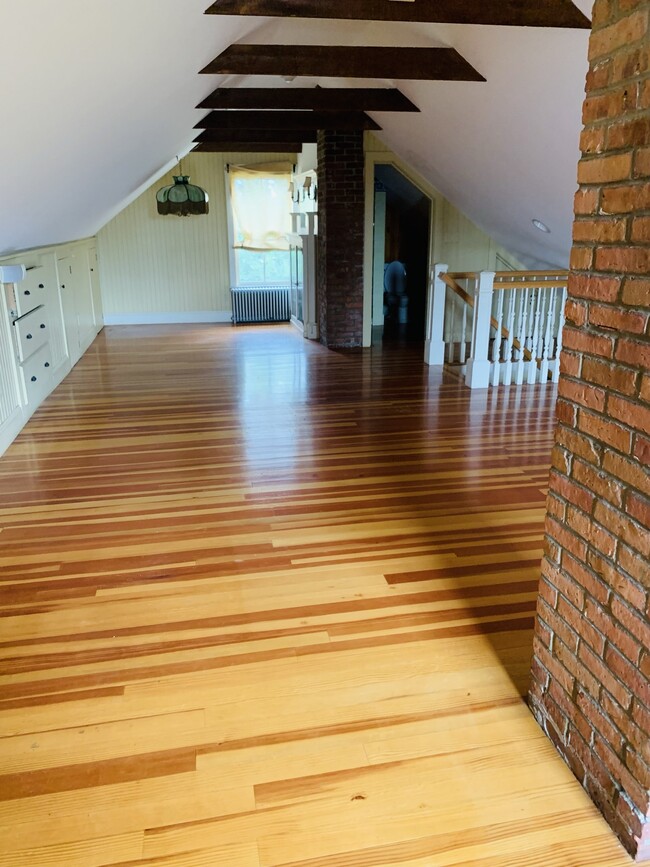Foto del edificio - 984 Chestnut St
