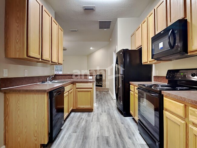 Foto del edificio - 861110 Worthington Dr