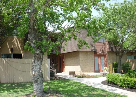 Building Photo - Arbour Oaks