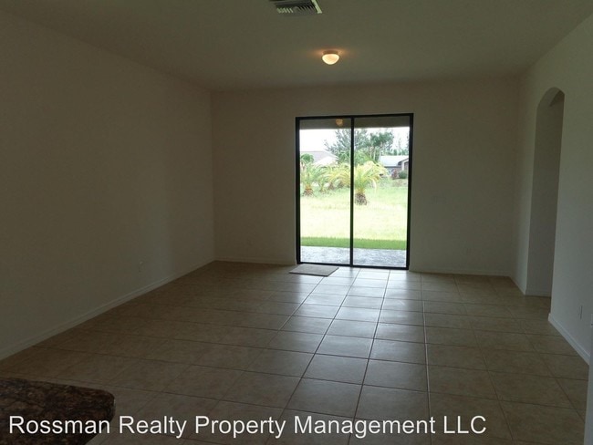 Building Photo - 4 br, 2 bath House - 3929 Agualinda Blvd