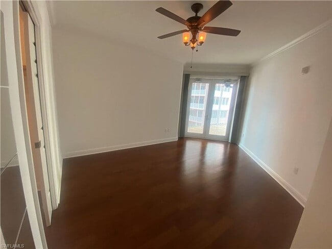 Foto del edificio - 2743 First St