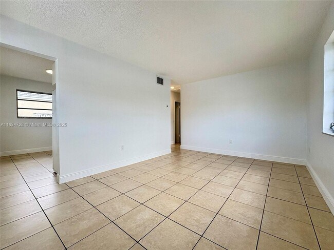 Foto del edificio - 1434 SW 22nd Ave