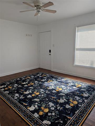 Foto del edificio - 3916 Winfield Ave