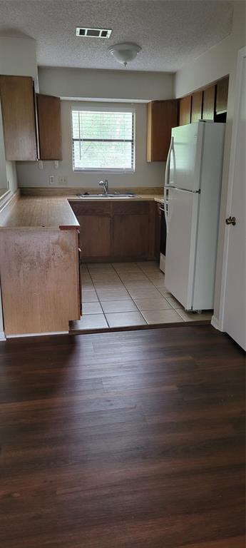 Building Photo - 106 Spanish Oaks Trail