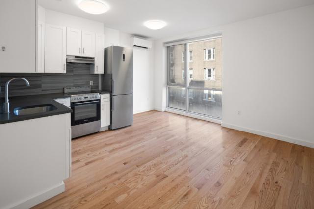 Building Photo - 1 bedroom in New York NY 10027