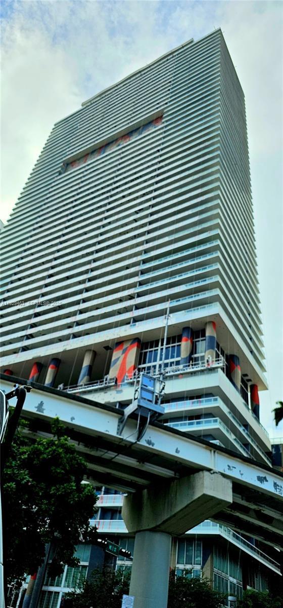 Building Photo - 50 Biscayne Blvd