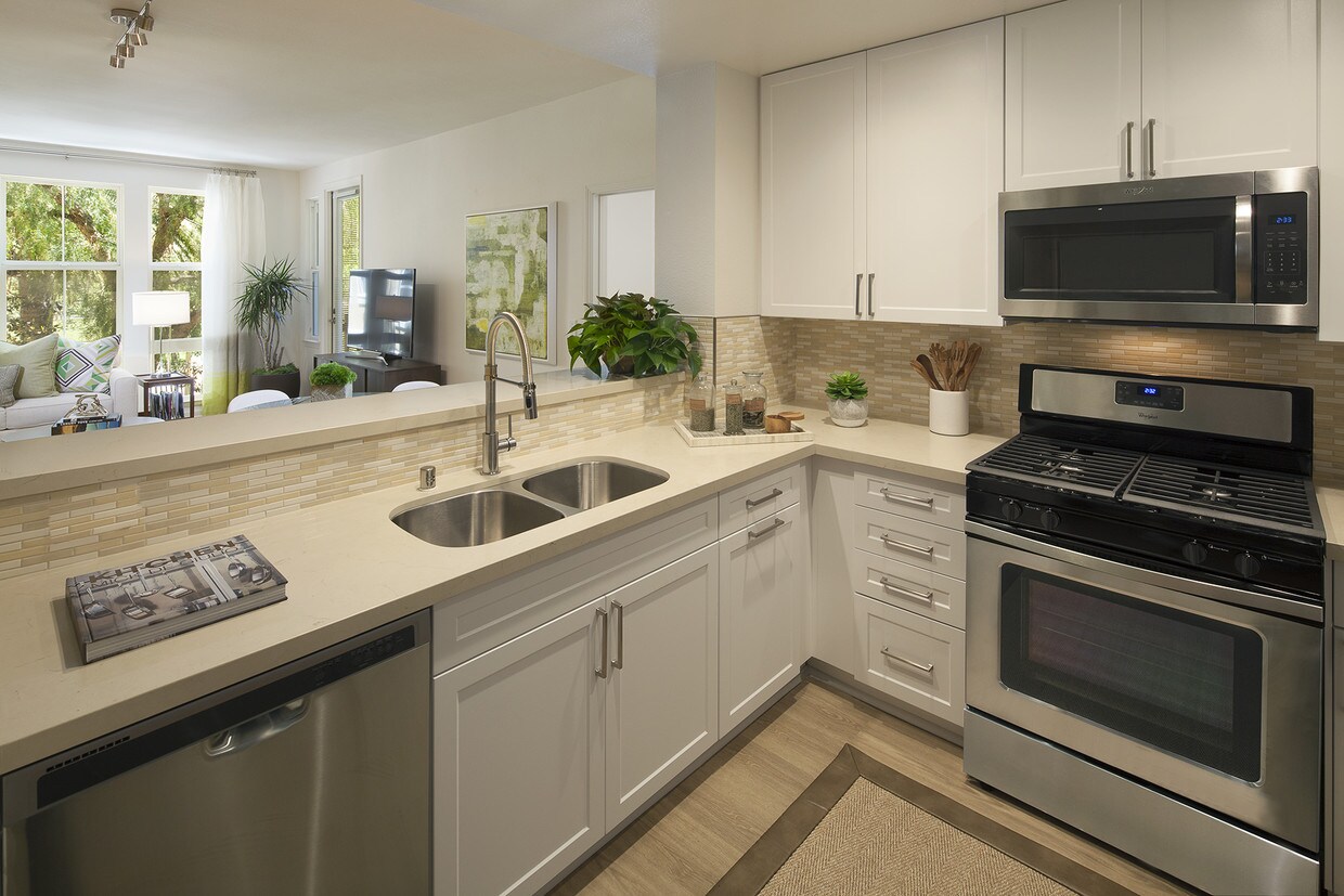 3500 Palmilla Dr, San Jose, CA 95134