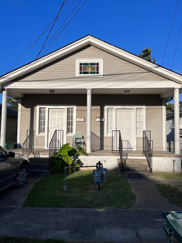 Foto principal - 539 Maple Ave