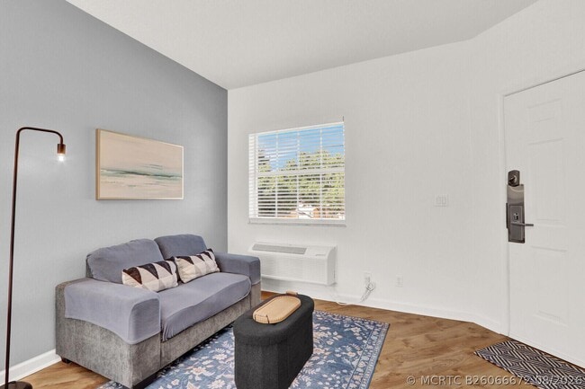 Building Photo - 8034 Carnoustie Pl