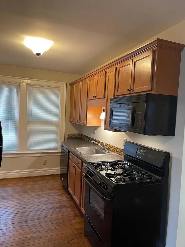 295 Richmond Ave Unit 3, Buffalo, NY 14222 295 Richmond Ave Buffalo